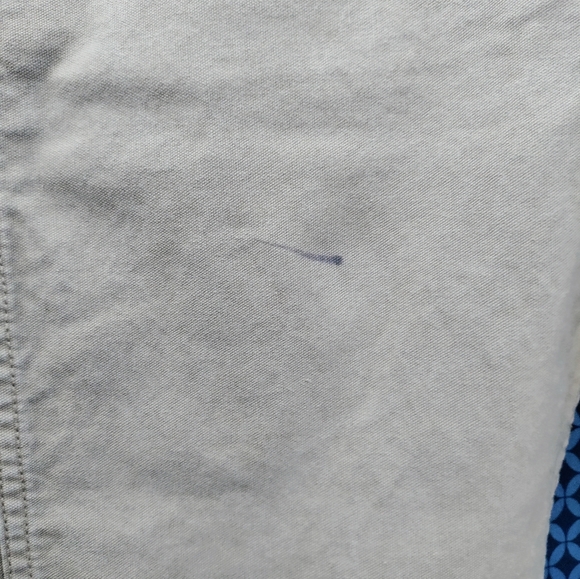 Levi's - Men's work wear, solid tan denim jeans. See pics for flaws. Size- 34x30 - Picture 4 of 12